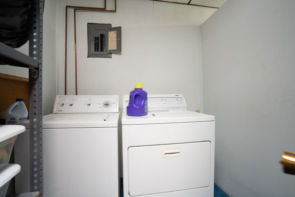 525 W Reed St, Moberly, MO 65270